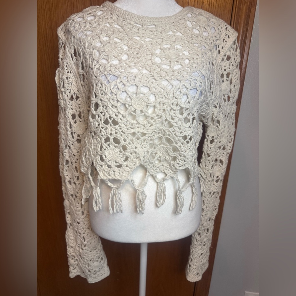 Ivory Crochet Tassel Hem Top Crop Length Button Fasten Detail, Ling Sleeve